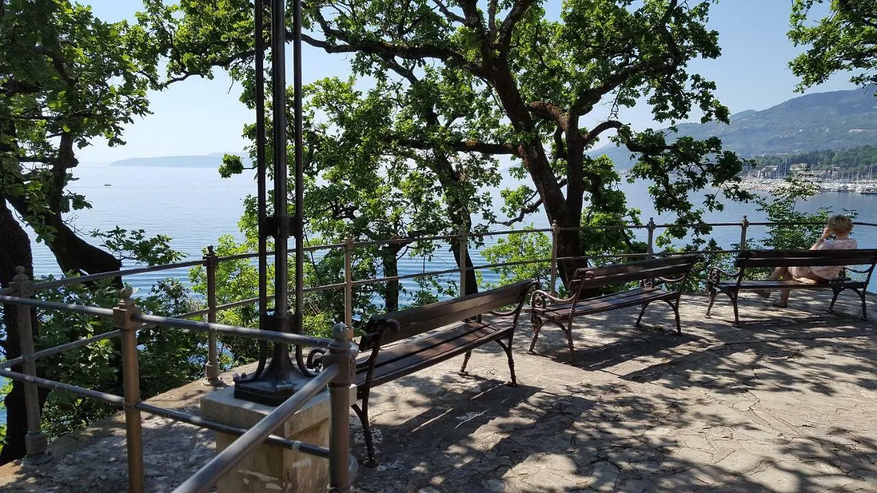 Apartment Villa Maria 10 With Swimming Pool Opatija